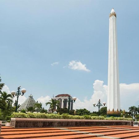 Super Oyo 168 K-15 Residence Surabaya Exteriör bild
