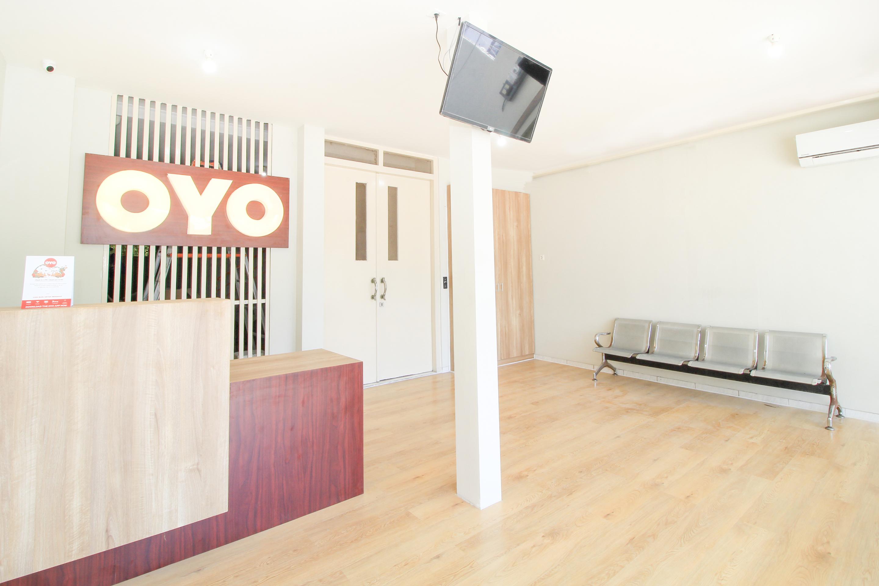 Super Oyo 168 K-15 Residence Surabaya Exteriör bild